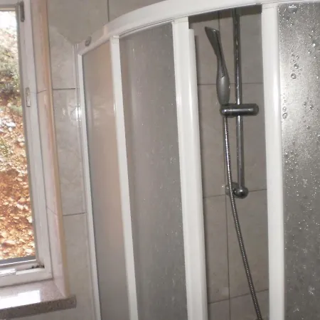 Ana Apartman